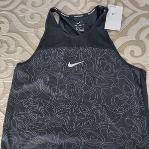 NWT Nike Top